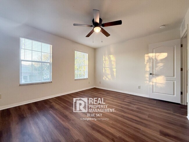 Building Photo - 9505 Wellstone Dr