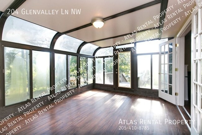 Building Photo - 204 Glenvalley Ln NW