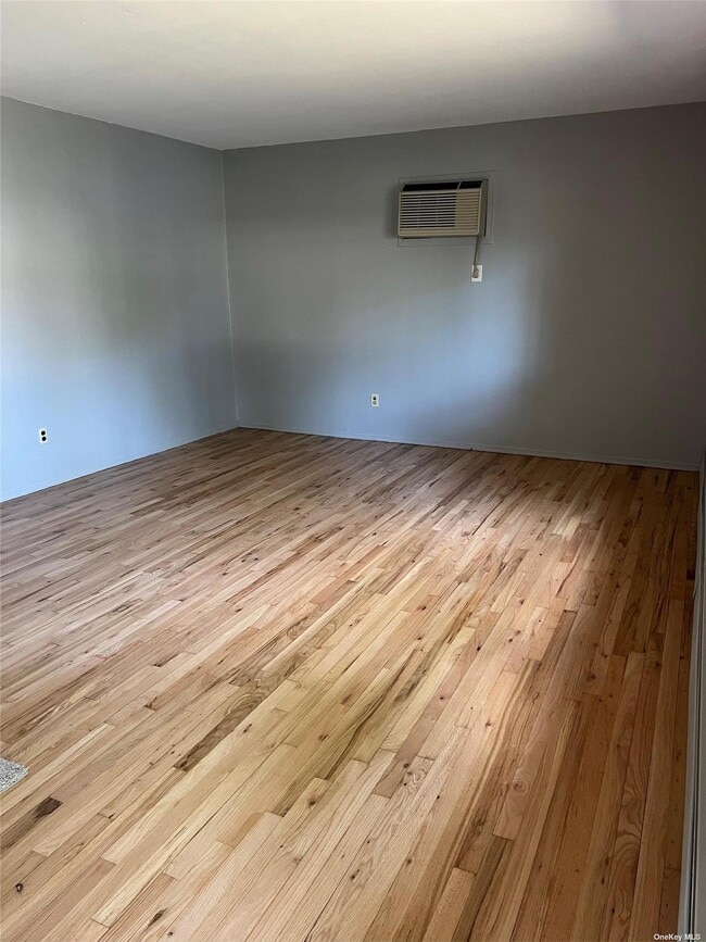 Building Photo - 434 Clarice Blvd