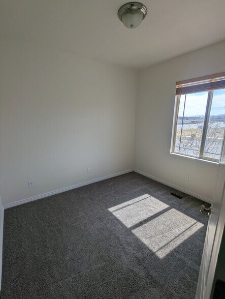 Building Photo - 6992 W 8090 S