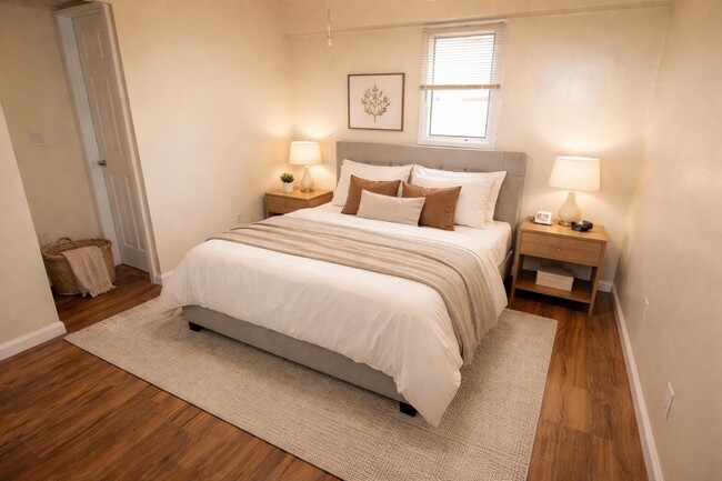 Building Photo - 762 5th St