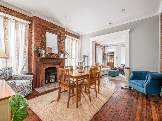 Building Photo - 159 Miami Ave