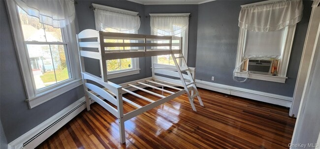 Building Photo - 25 Ferguson Ave