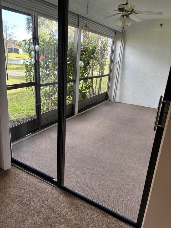 Building Photo - 7260 Kinghurst Dr