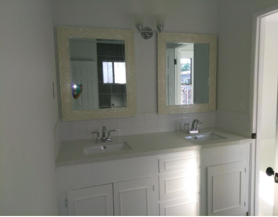 Bathroom 1 - 5733 S Rimpau Blvd
