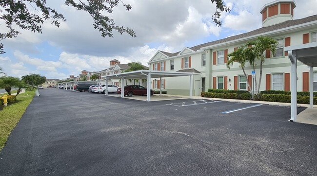 Building Photo - 3/2 Condo in Province Park of Fort Myers