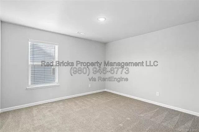 Building Photo - 4433 Cecilia Ln