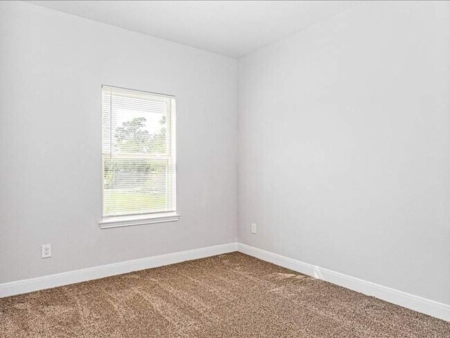 Building Photo - 9314 Sundown Dr