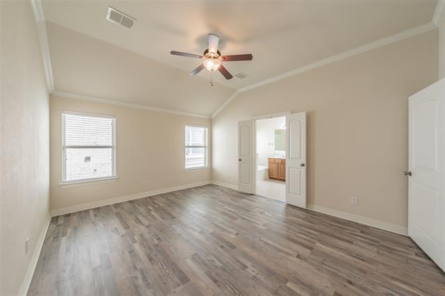 Building Photo - 1313 Catbird Dr