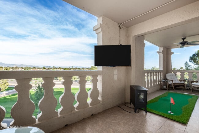 Building Photo - 7970 E Camelback Rd