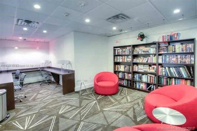 Building Photo - 5701 Collins Ave