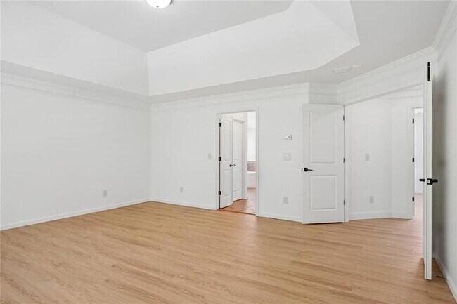 Building Photo - 5811 Kendrix Ridge Dr