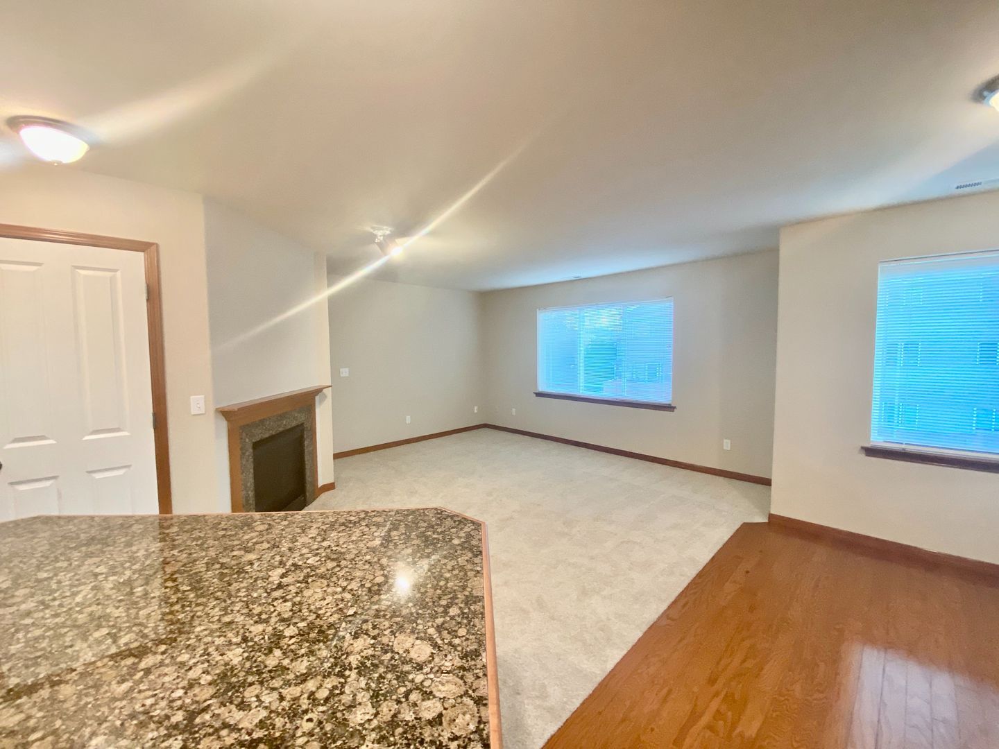 Building Photo - Lynnwood Home