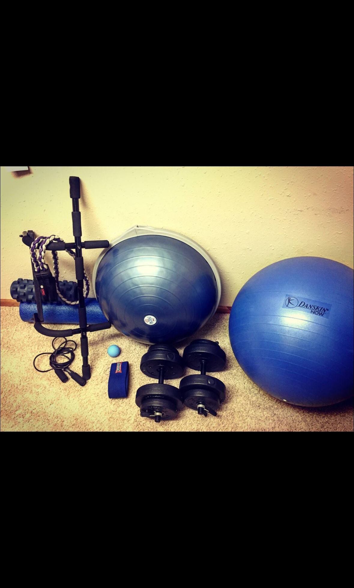 Building Photo - 7317 W Franklin Ave