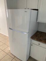 Building Photo - 329 S Murray Blvd