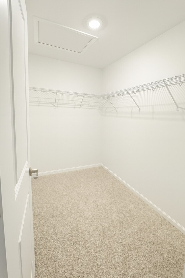 Building Photo - 16503 Golden Vly Ln