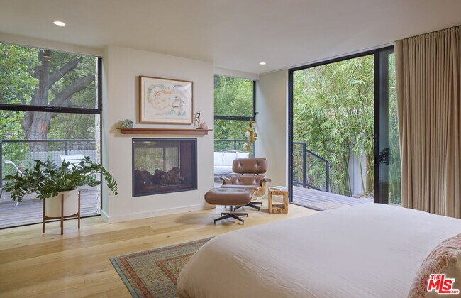 Building Photo - 1416 Bonnell Dr
