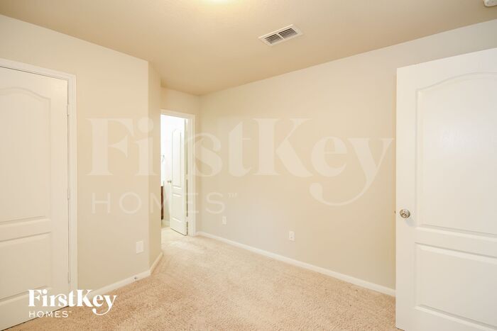 Building Photo - 7522 Simpson Springs Ln