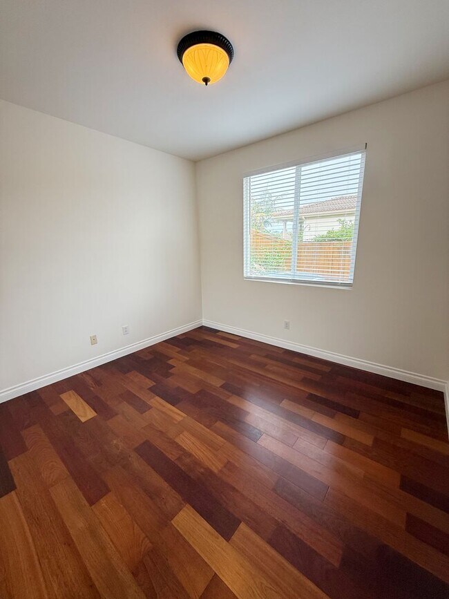 Building Photo - 4 Bed/3 Bath Home for Rent in Carmel Valley!