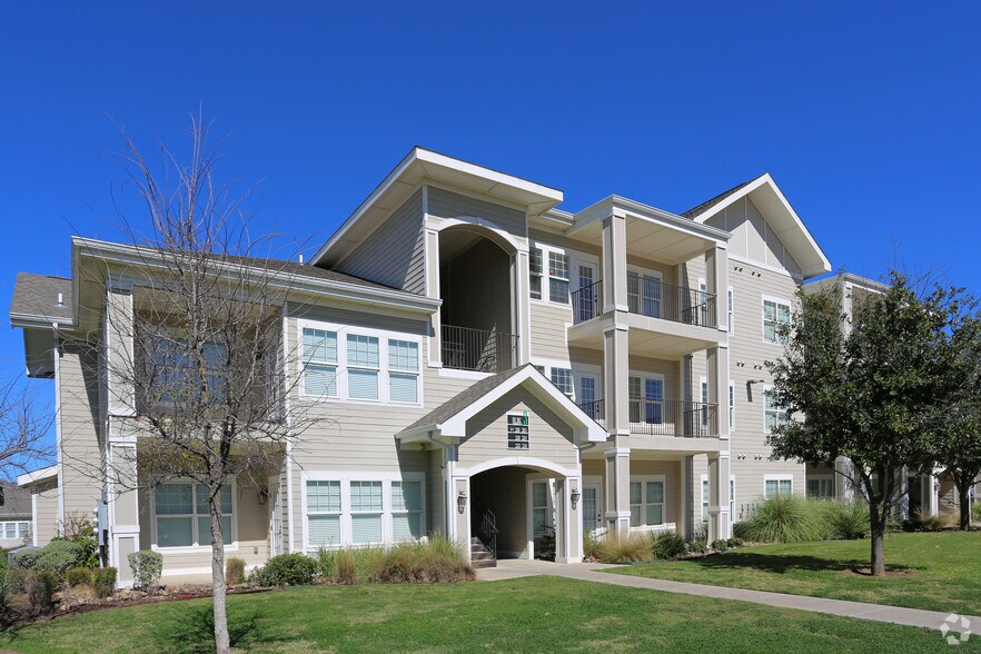 Dorel Laredo 302 Bob Bullock Loop Laredo TX 78043 Apartment Finder