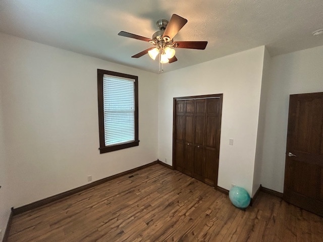 Bedroom 1 (closet) - 511 E Old Andrew Johnson Hwy