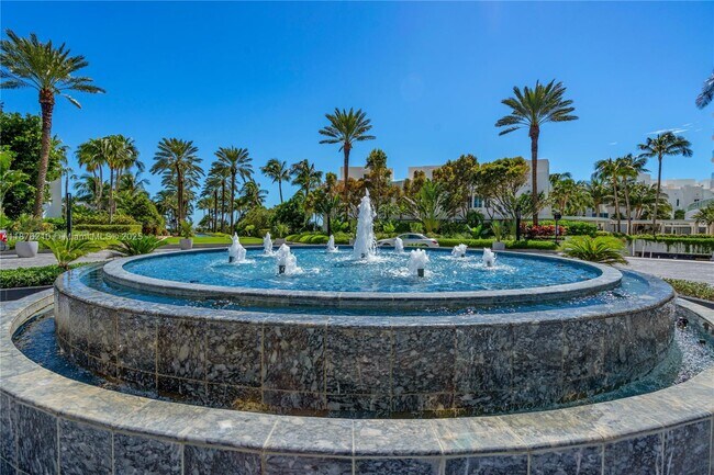 Building Photo - 50 South Pointe Dr