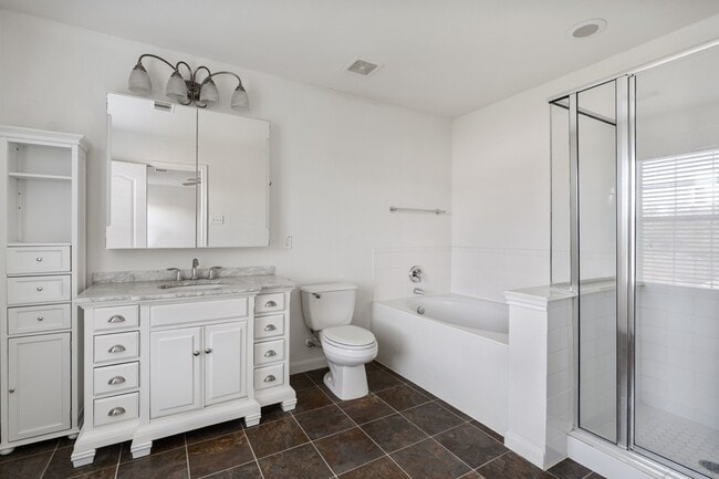 Building Photo - 18102 Clayton Bluff Ln