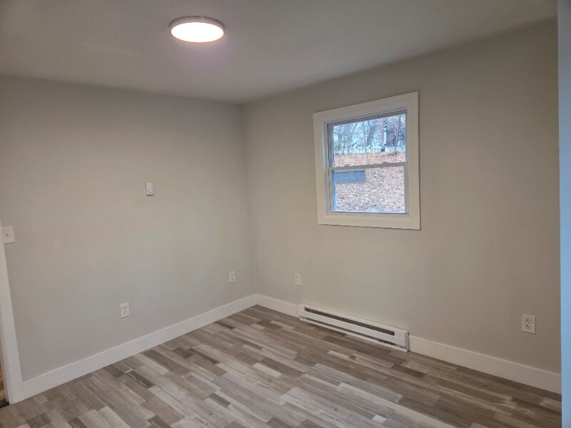 Building Photo - 441 Rutherford Ave