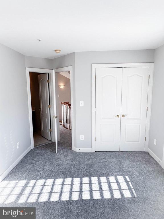 Building Photo - 7761 Legere Ct