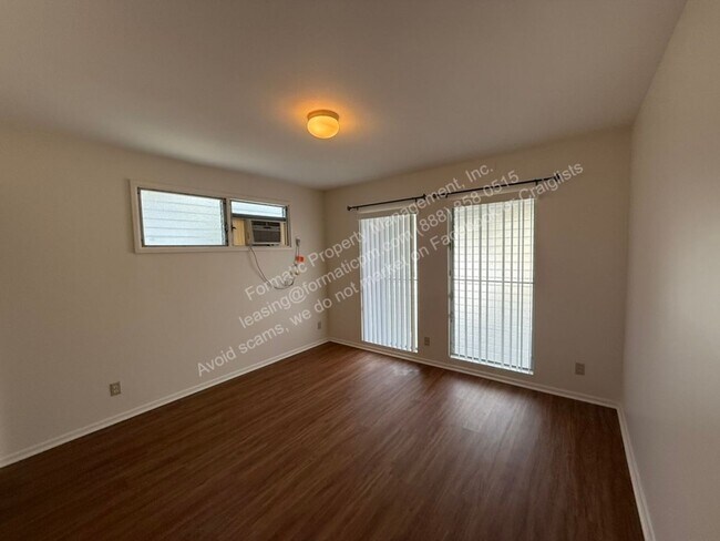 Building Photo - Pet Friendly! -  Beautiful 4-Bedroom, 3-Ba...