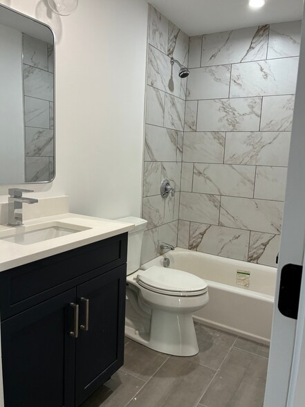 Building Photo - 97 Addison St