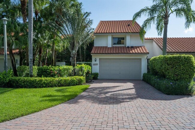 Building Photo - 2592 Sheltingham Dr