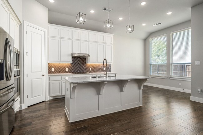 Building Photo - 2917 Saltwood Ct