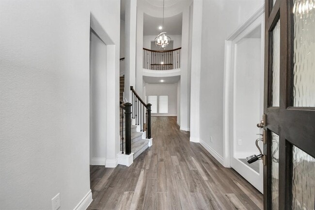 Building Photo - 28907 Ridge Valley Ct