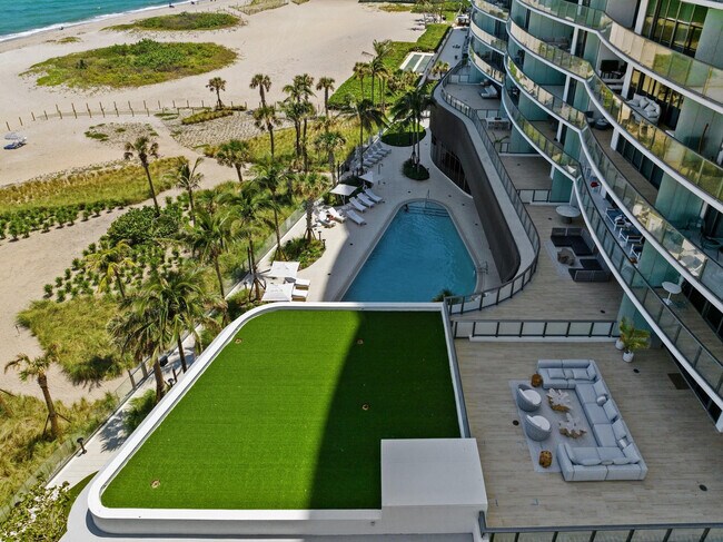 Building Photo - 1116 N Ocean Blvd