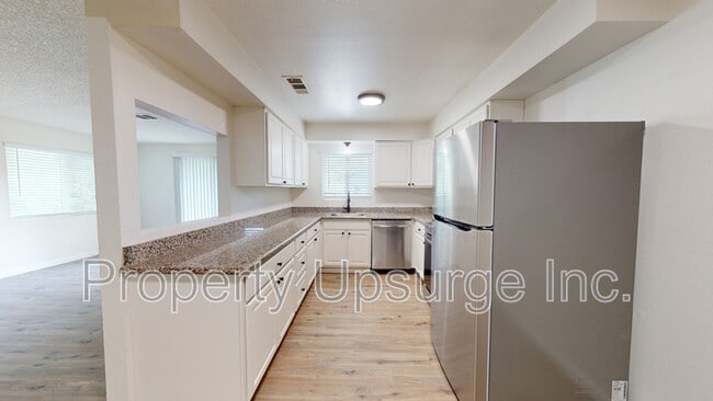 Building Photo - 59 Mina Ave