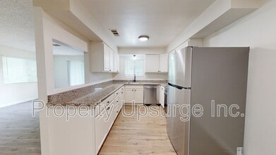 Building Photo - 59 Mina Ave