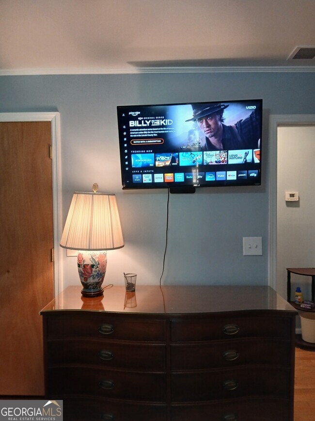 Building Photo - 1385 Linkwood Ln