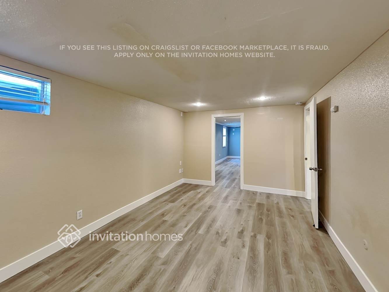 Building Photo - 4325 S Eagle Cir