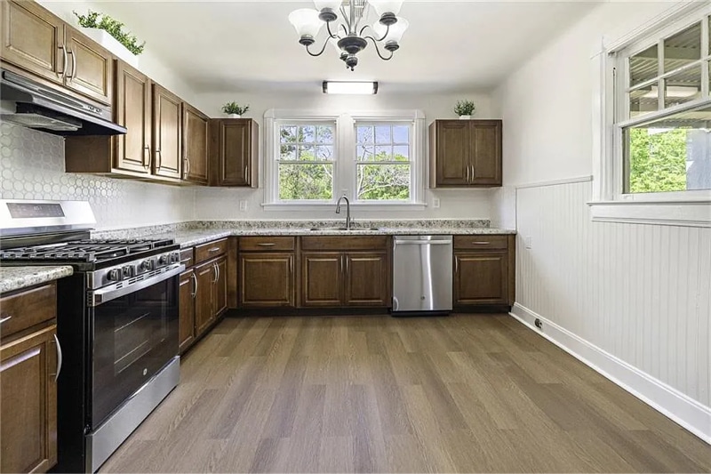 Building Photo - 11822 LA-23