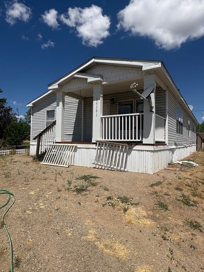 Building Photo - 3 bedroom 2 bath in Highland Terrace