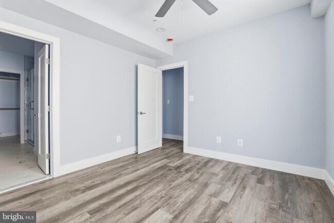 Building Photo - 2602 4th St NE