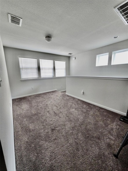 Building Photo - 10712 Blacket Dr