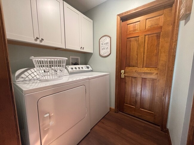 Building Photo - 14 Songbird Ln