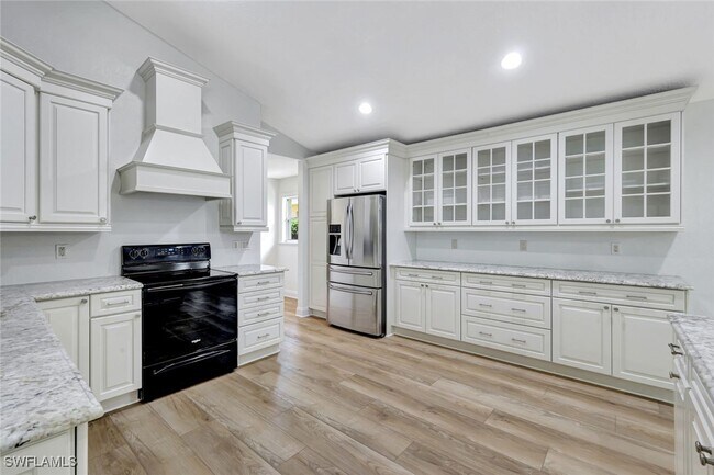 Building Photo - 7052 Timberland Cir