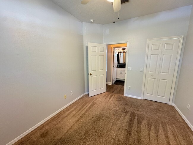 Building Photo - Spacious 4-bedroom, 3-bath POOL home in Cypress Springs! Pool Service INCLUDED!