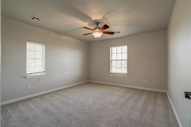 Building Photo - 22525 Lindy Terrace