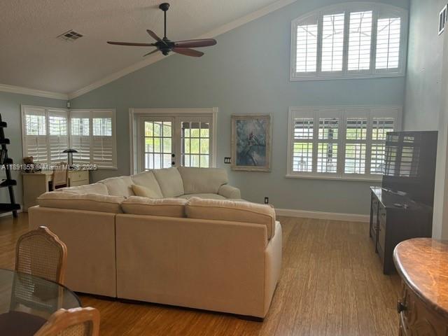 Building Photo - 2909 Oak Park Cir