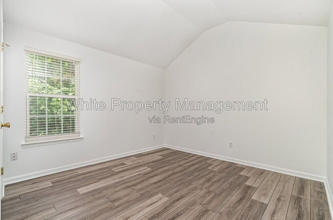 Building Photo - 10307 Seedling Ln
