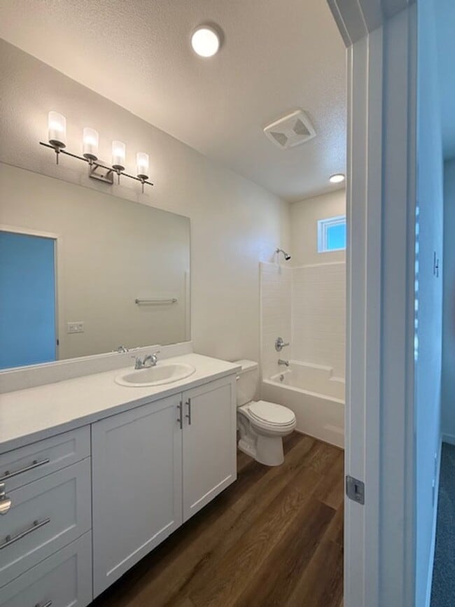 Building Photo - BEAUTIFUL BRAND NEW TOWNHOME IN STANTON FOR LEASE